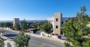 Four Bedroom Villa with Private Pool and Sea Views in Kouklia, Paphos, for sale