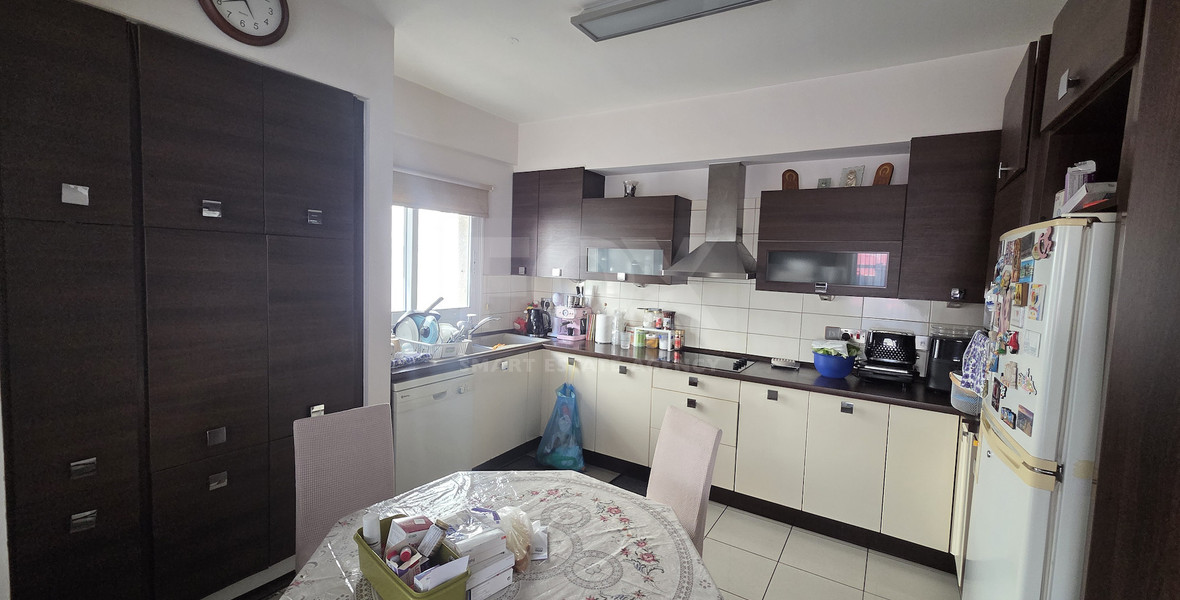 SPACIOUS THREE-BEDROOM APARTMENT FOR SALE | 126 m² COVERED SPACE | PRIME MESA GEITONIA, LIMASSOL
