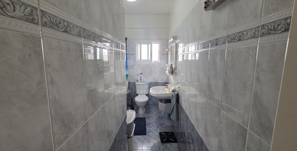 SPACIOUS THREE-BEDROOM APARTMENT FOR SALE | 126 m² COVERED SPACE | PRIME MESA GEITONIA, LIMASSOL
