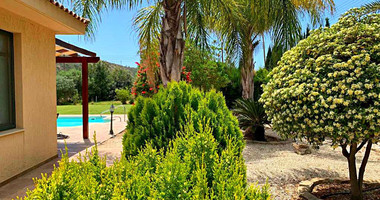 Panoramic 3-Bed Pissouri Villa with Sea Views and Pool