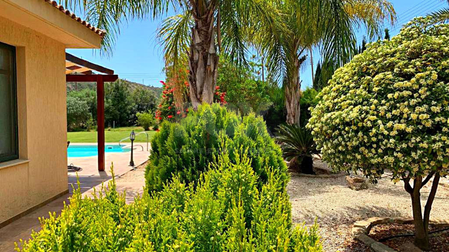 Panoramic 3-Bed Pissouri Villa with Sea Views and Pool