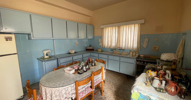For Rent a Furnished Three Bedroom Bungalow in Pafos
