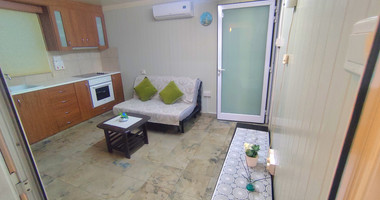 Charming Furnished Sandwich Panel Bungalow for Rent in Germasogeia | €900/Month