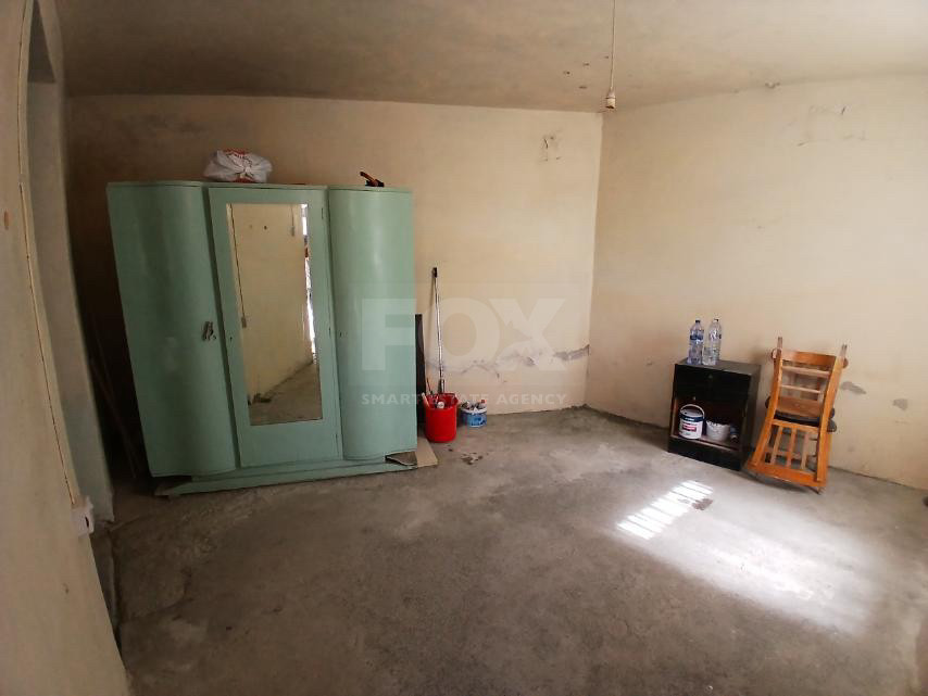 For Sale House with 3 Bedrooms and Country View in Agros