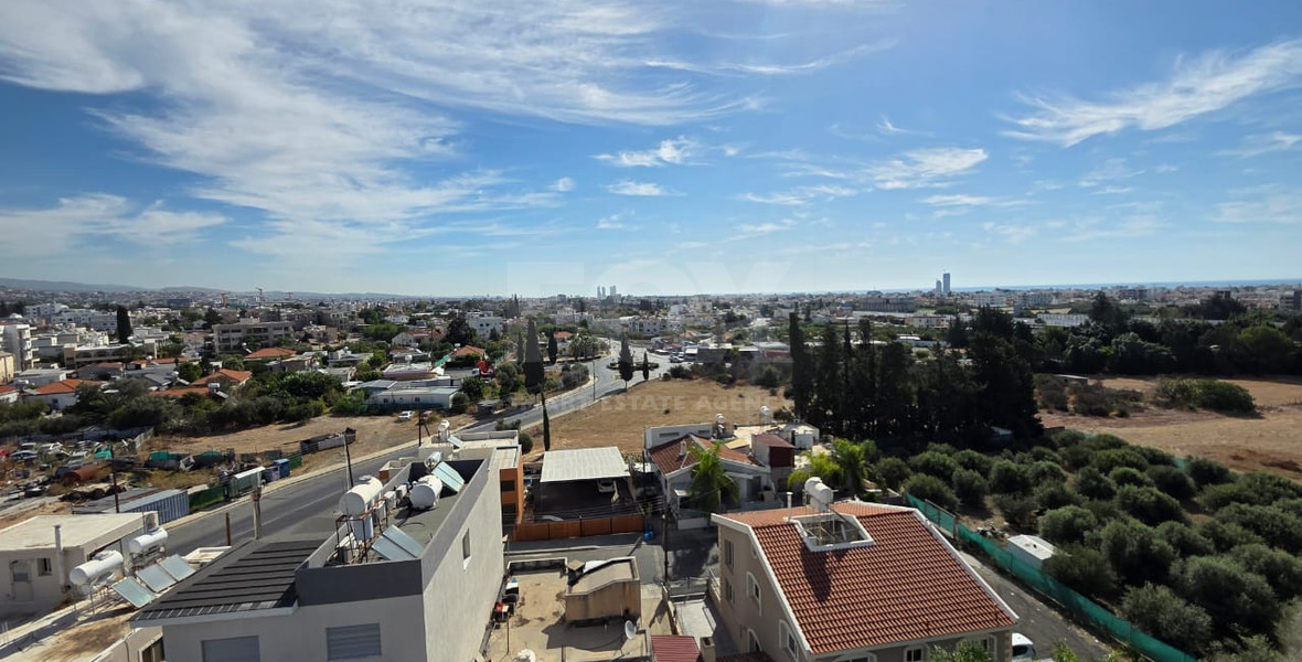 Brand new Two bedroom penthouse with Roof Garden for rent in Kato Polemidia