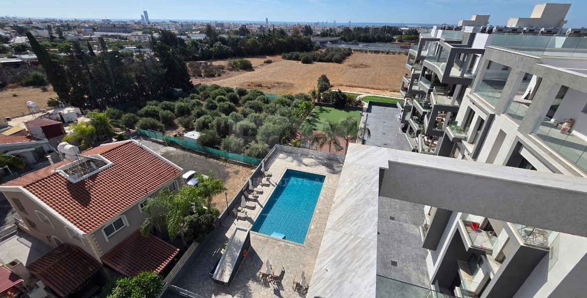 Brand new Two bedroom penthouse with Roof Garden for rent in Kato Polemidia