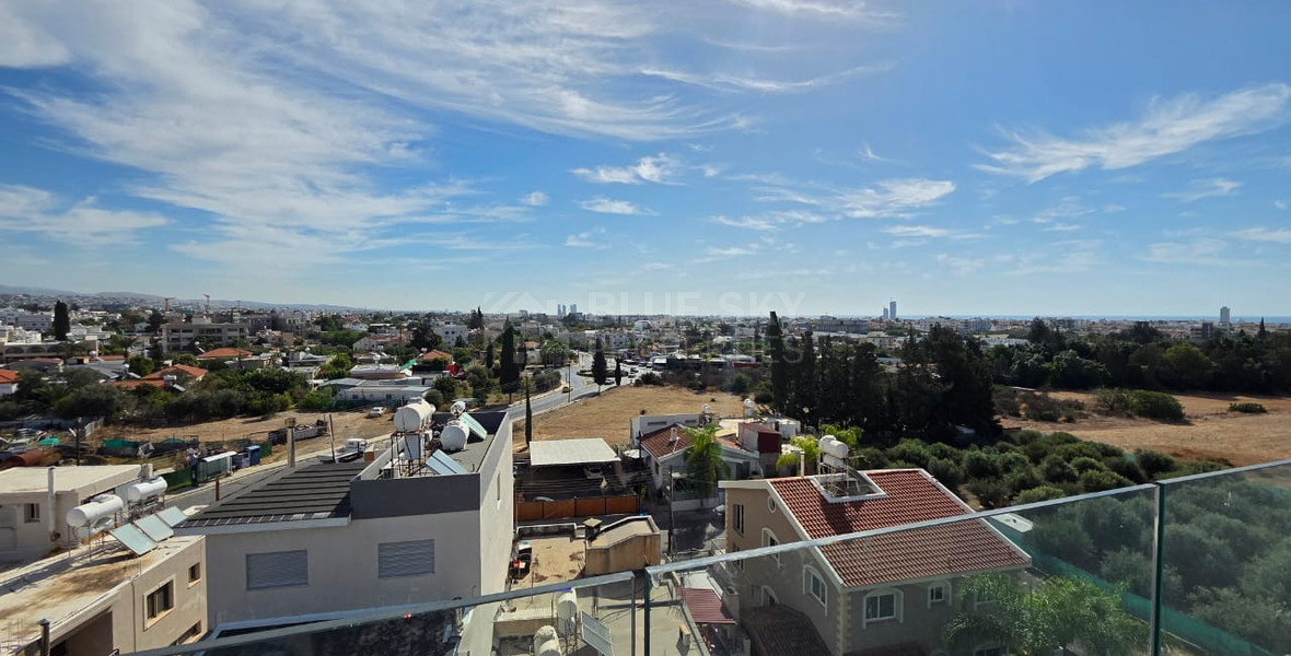 Brand new Two bedroom penthouse with Roof Garden for rent in Kato Polemidia