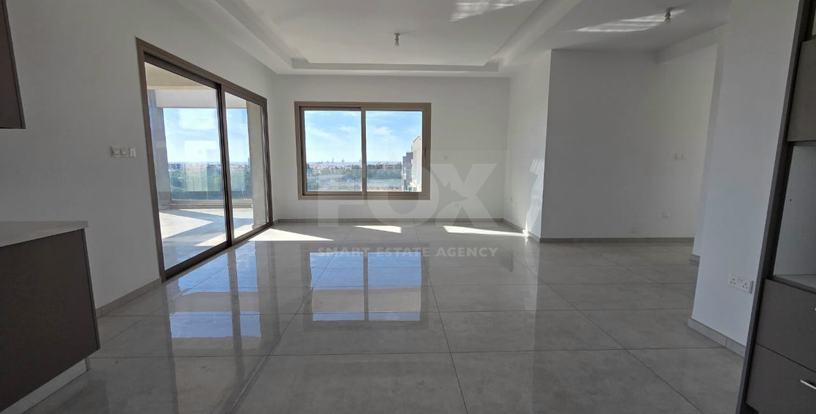 Brand new Two bedroom penthouse with Roof Garden for rent in Kato Polemidia