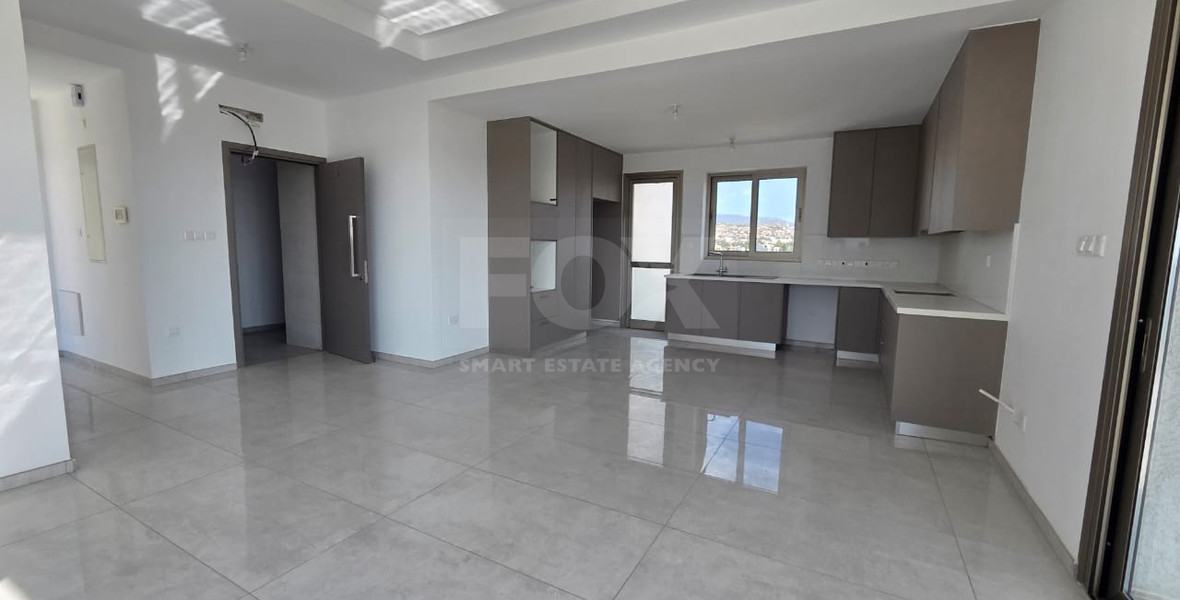 Brand new Two bedroom penthouse with Roof Garden for rent in Kato Polemidia