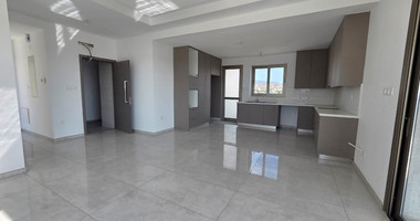 Brand new Two bedroom penthouse with Roof Garden for rent in Kato Polemidia