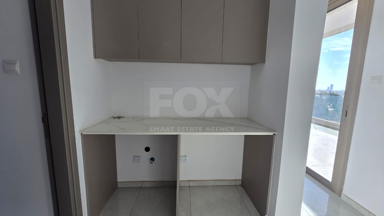 Brand new Two bedroom penthouse with Roof Garden for rent in Kato Polemidia