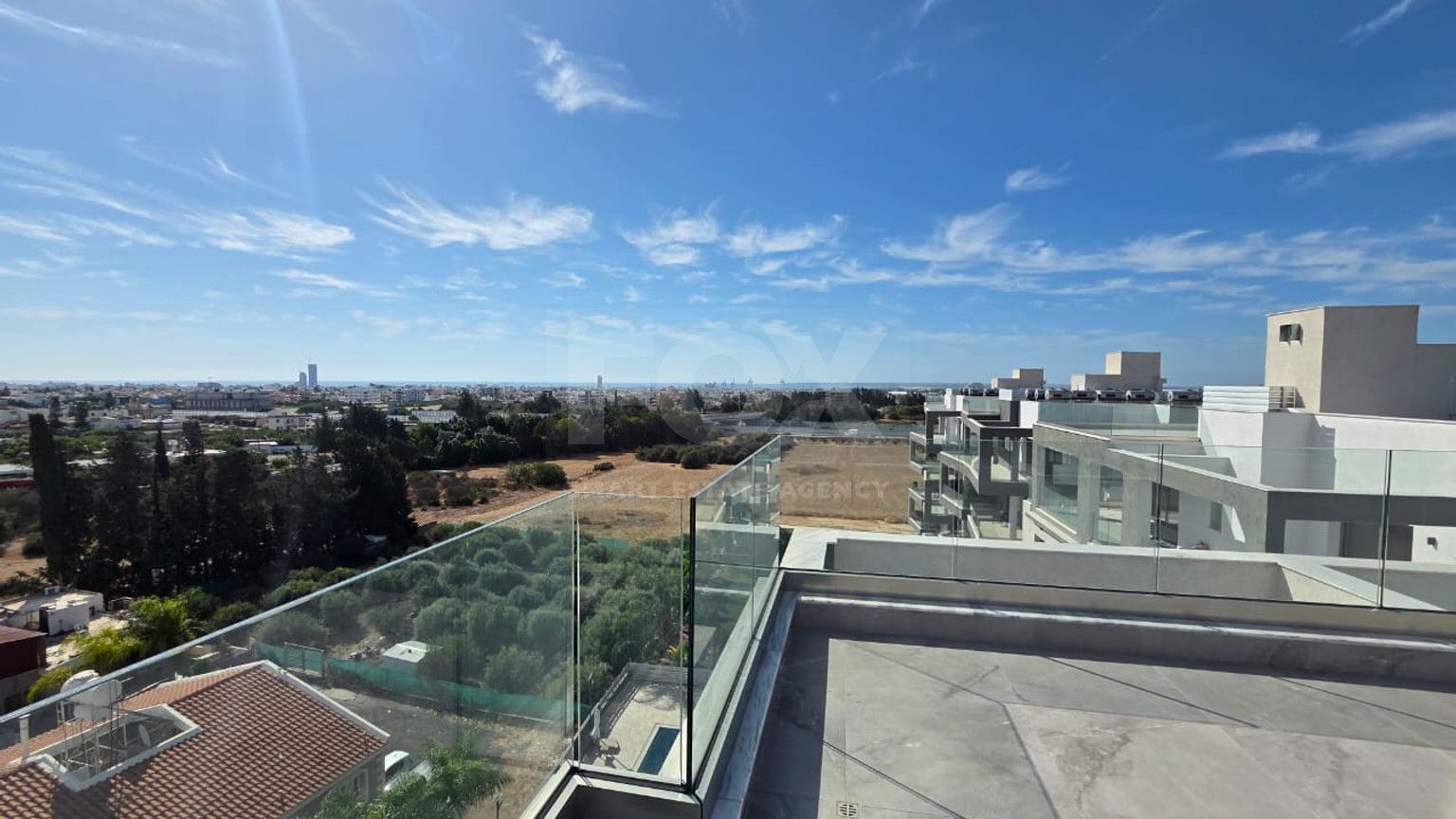 Brand new Two bedroom penthouse with Roof Garden for rent in Kato Polemidia