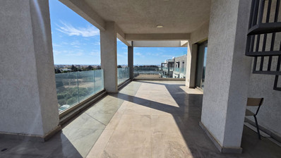 Brand new Two bedroom penthouse with Roof Garden for rent in Kato Polemidia