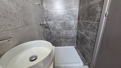 Brand new Two bedroom penthouse with Roof Garden for rent in Kato Polemidia