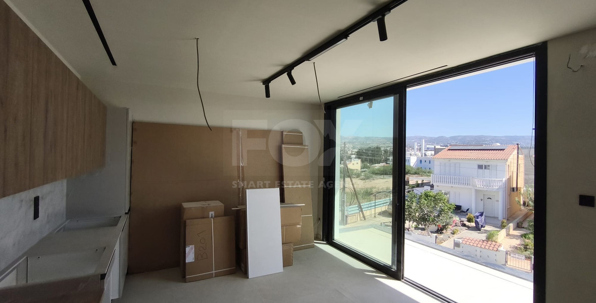 Studio Apartment for Sale in Pafos with communal Swimming Pool & Gym