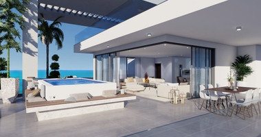 Three bedroom luxury apartment  in Kato Paphos for sale