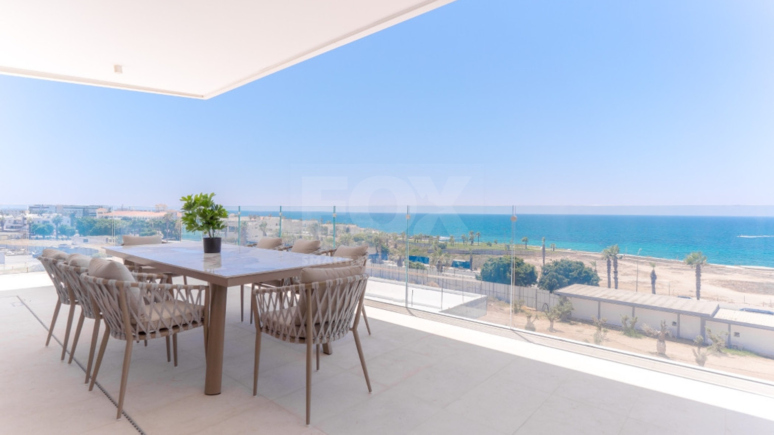 Three bedroom luxury apartment  in Kato Paphos for sale