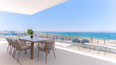 Three bedroom luxury apartment  in Kato Paphos for sale