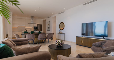 Three bedroom luxury apartment on the eight floor ,  in Kato Paphos for sale