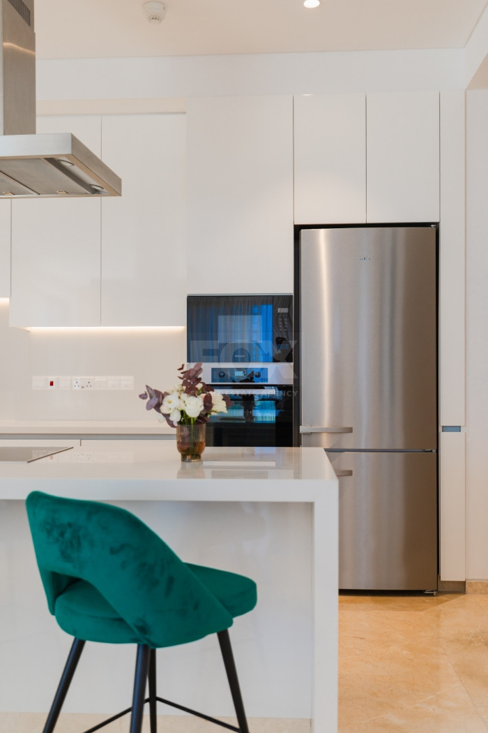 Three bedroom luxury apartment on the eight floor ,  in Kato Paphos for sale