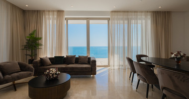 Three bedroom luxury apartment on the eight floor ,  in Kato Paphos for sale