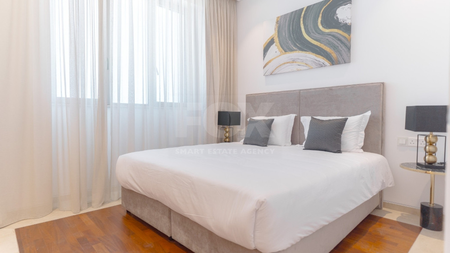Three bedroom luxury apartment on the eight floor ,  in Kato Paphos for sale