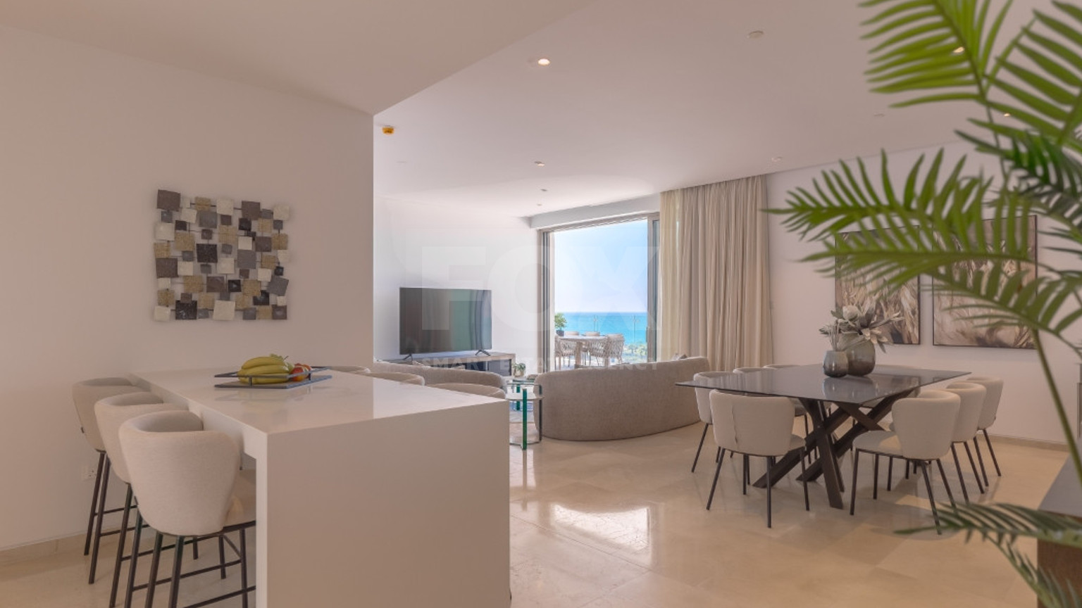 Three bedroom luxury apartment on the eight floor ,  in Kato Paphos for sale