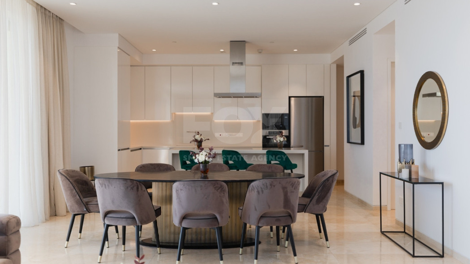 Three bedroom luxury apartment on the eight floor ,  in Kato Paphos for sale