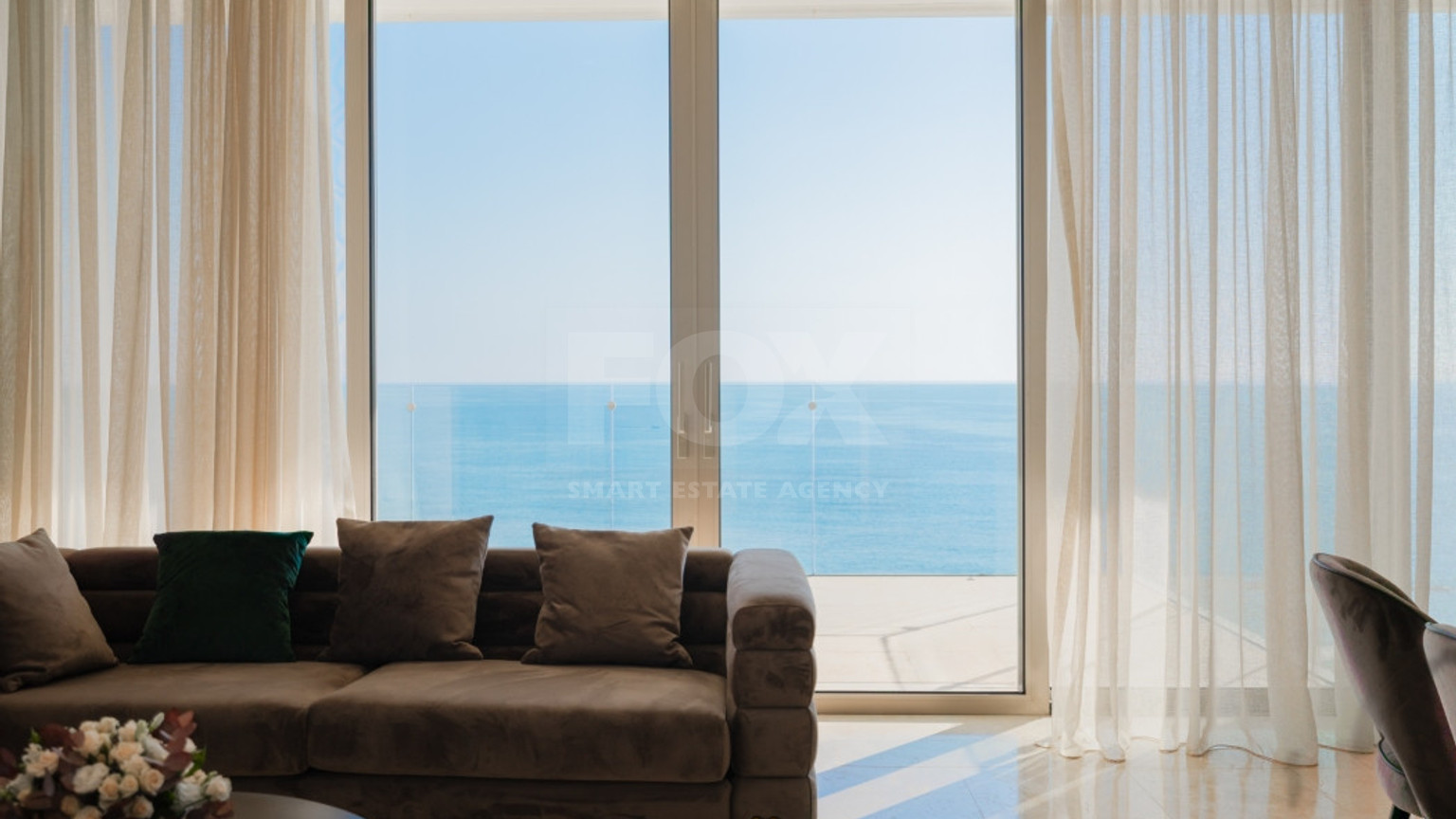 Three bedroom luxury apartment on the eight floor ,  in Kato Paphos for sale