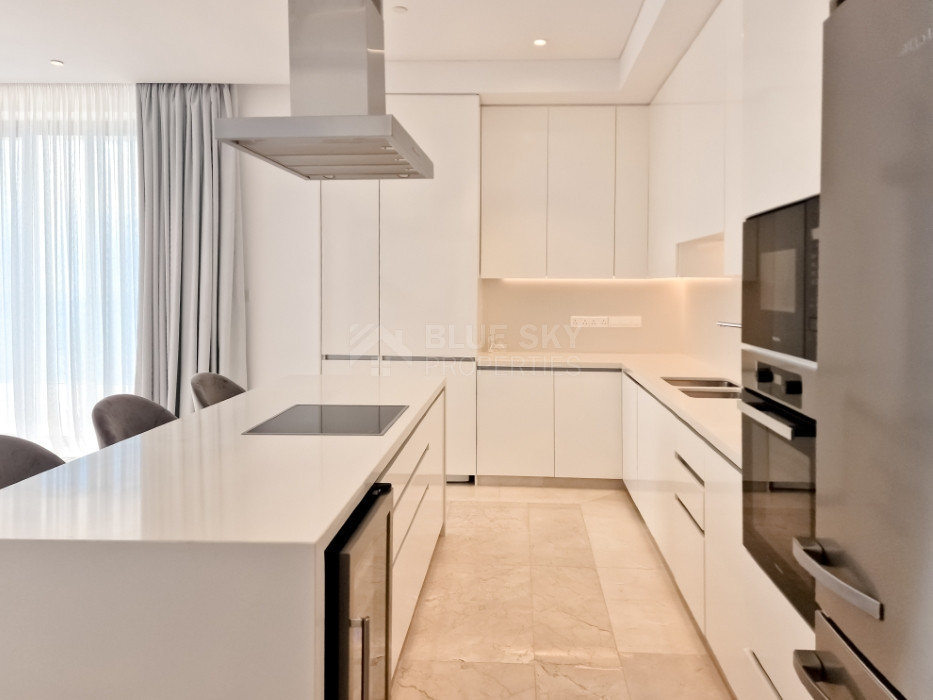 Luxury three Bedroom Sea View Apartment for Sale in Kato Pafos | 9th Floor