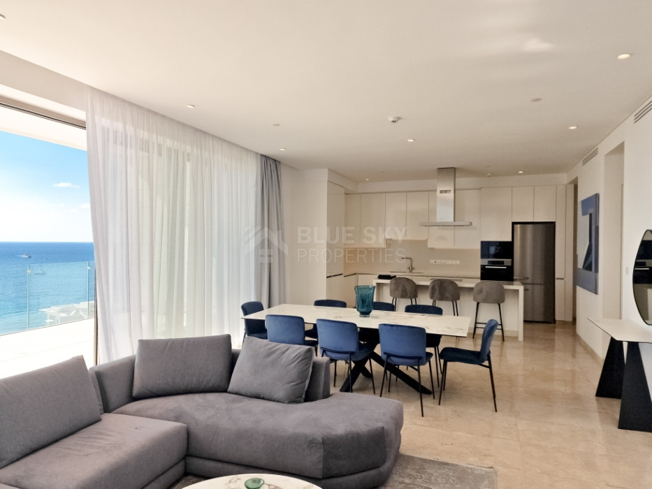 Luxury three Bedroom Sea View Apartment for Sale in Kato Pafos | 9th Floor