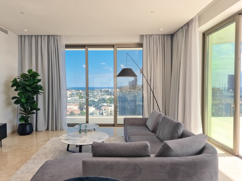 Luxury three Bedroom Sea View Apartment for Sale in Kato Pafos | 9th Floor