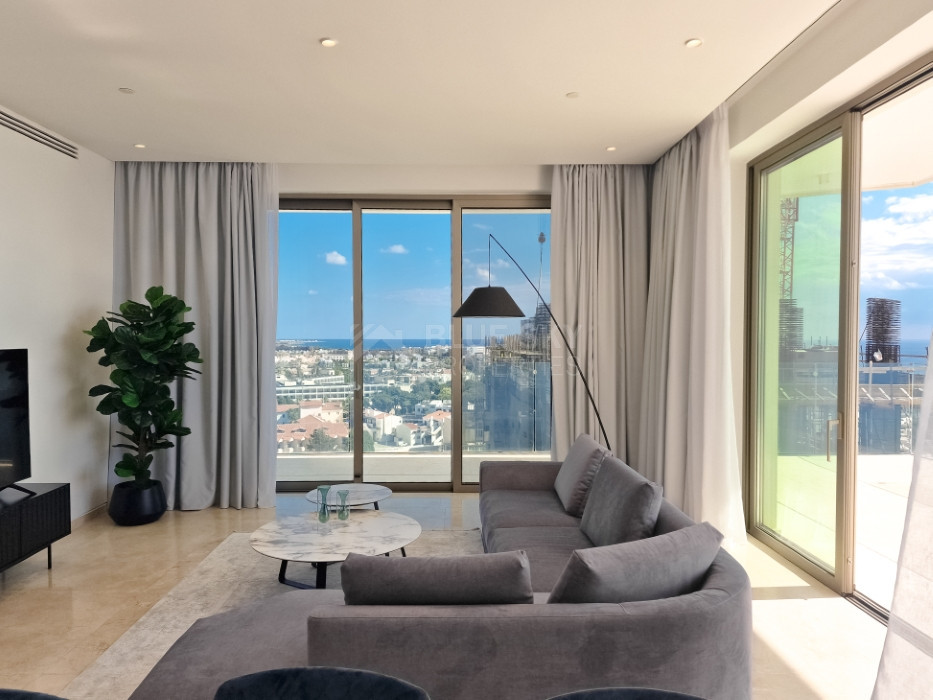 Luxury three Bedroom Sea View Apartment for Sale in Kato Pafos | 9th Floor