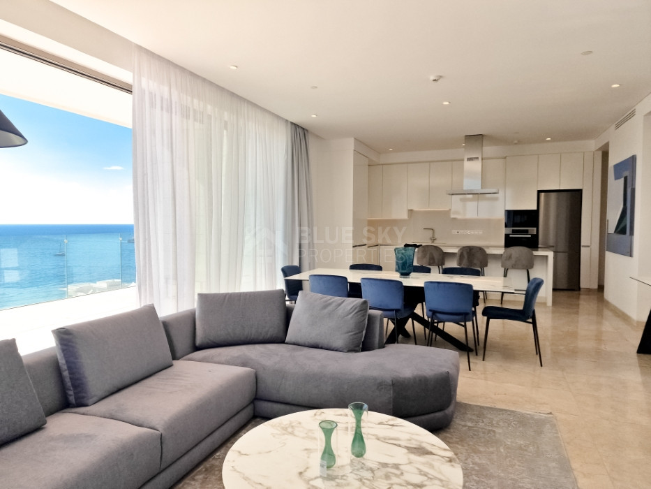 Luxury three Bedroom Sea View Apartment for Sale in Kato Pafos | 9th Floor