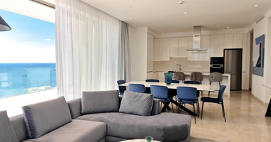 Luxury three Bedroom Sea View Apartment for Sale in Kato Pafos | 9th Floor