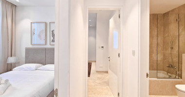 Luxury three Bedroom Sea View Apartment for Sale in Kato Pafos | 9th Floor