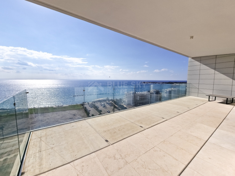 Luxury three Bedroom Sea View Apartment for Sale in Kato Pafos | 9th Floor
