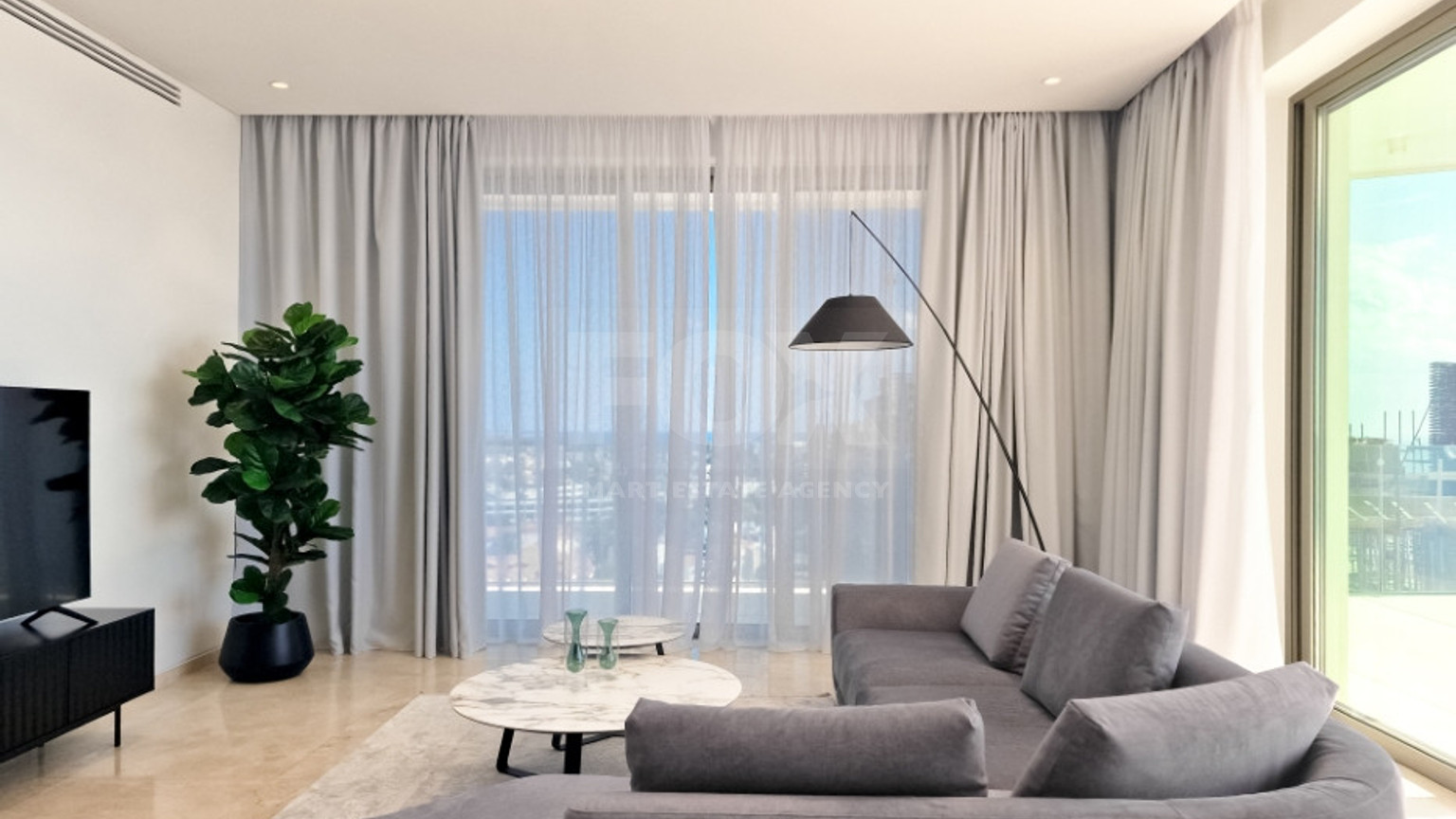 Luxury three Bedroom Sea View Apartment for Sale in Kato Pafos | 9th Floor