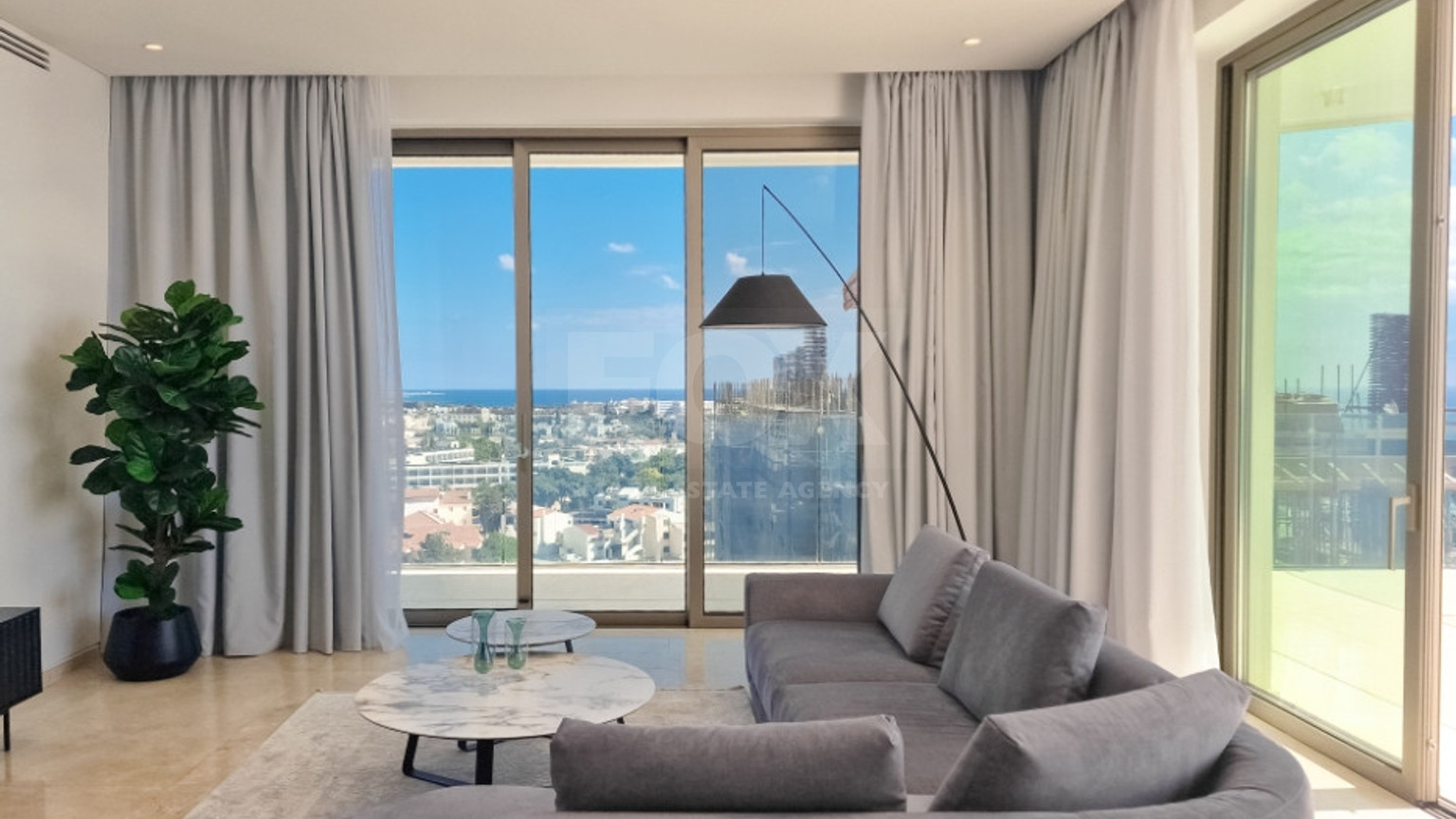 Luxury three Bedroom Sea View Apartment for Sale in Kato Pafos | 9th Floor