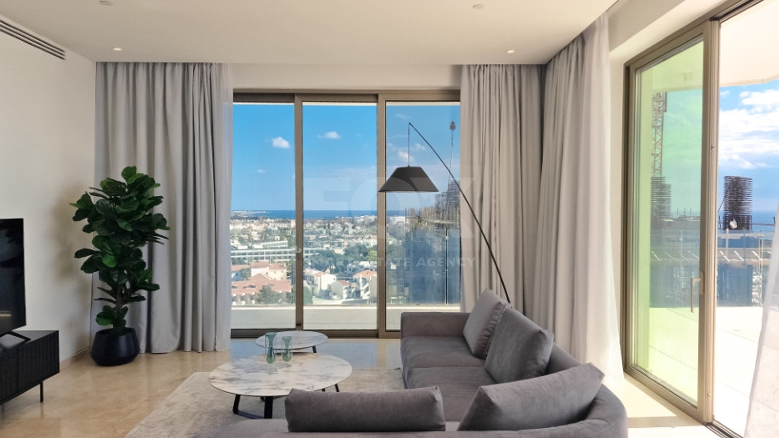 Luxury three Bedroom Sea View Apartment for Sale in Kato Pafos | 9th Floor