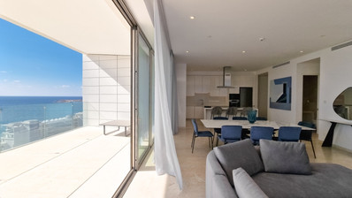 Luxury three Bedroom Sea View Apartment for Sale in Kato Pafos | 9th Floor