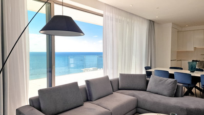 Luxury three Bedroom Sea View Apartment for Sale in Kato Pafos | 9th Floor