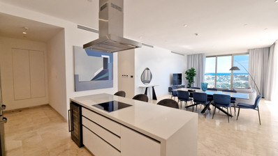 Luxury three Bedroom Sea View Apartment for Sale in Kato Pafos | 9th Floor