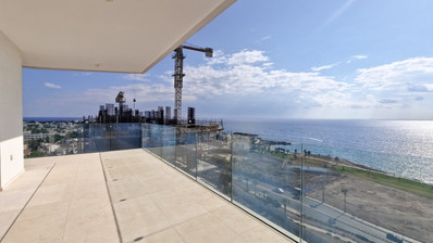 Luxury three Bedroom Sea View Apartment for Sale in Kato Pafos | 9th Floor