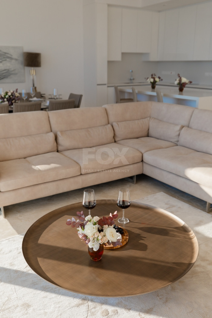 Luxury three Bedroom Sea View Apartment for Sale in Kato Pafos | 9th Floor