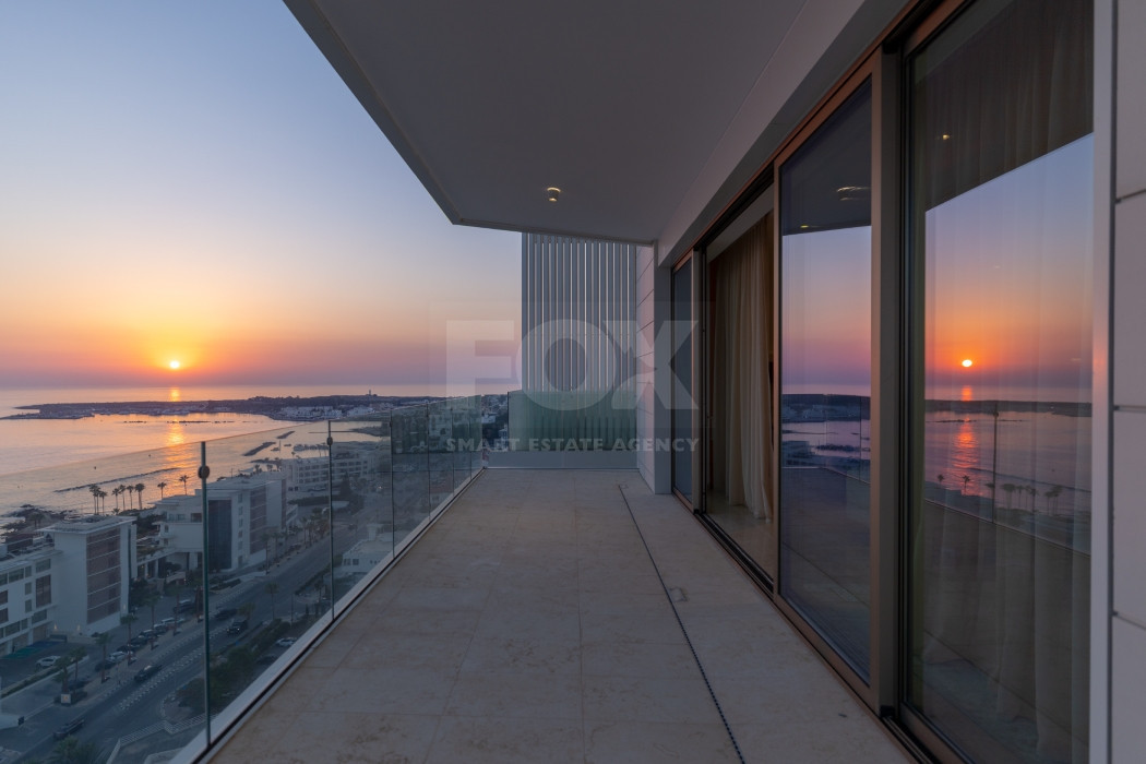 Luxury three Bedroom Sea View Apartment for Sale in Kato Pafos | 9th Floor
