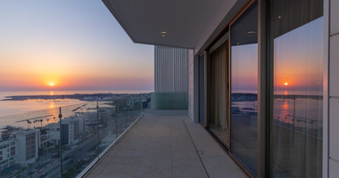 Luxury three Bedroom Sea View Apartment for Sale in Kato Pafos | 9th Floor