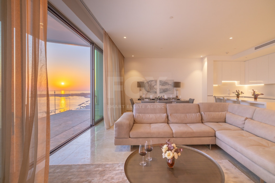 Luxury three Bedroom Sea View Apartment for Sale in Kato Pafos | 9th Floor