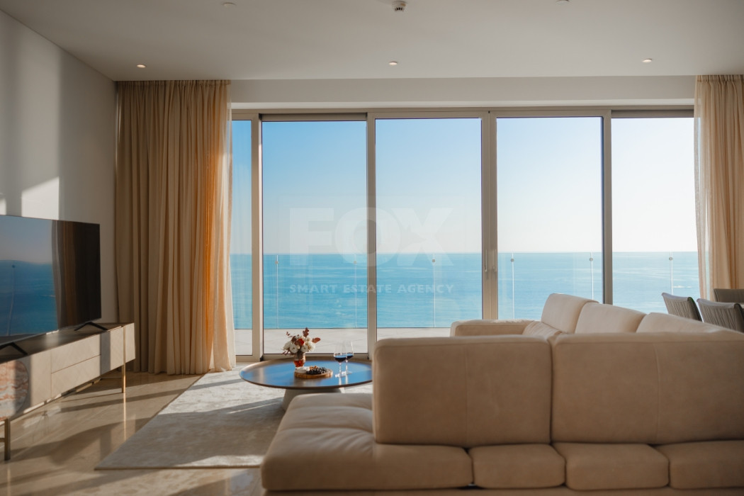 Luxury three Bedroom Sea View Apartment for Sale in Kato Pafos | 9th Floor