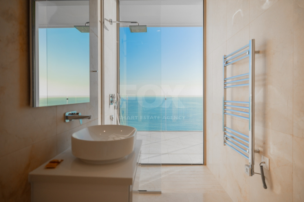 Luxury three Bedroom Sea View Apartment for Sale in Kato Pafos | 9th Floor